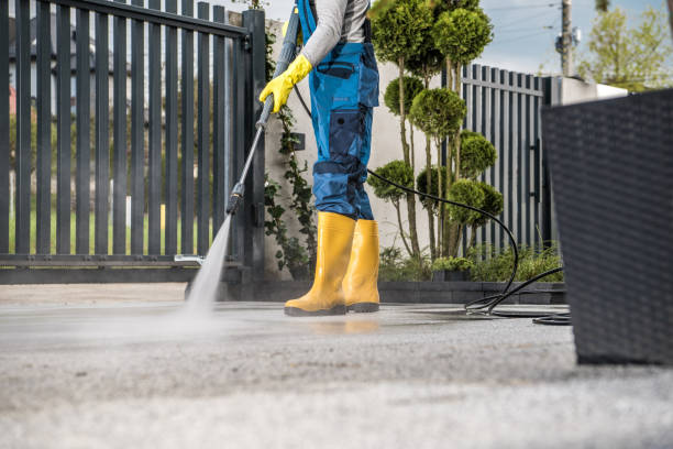 Best Restaurant Pressure Washing  in Eastpoint, FL